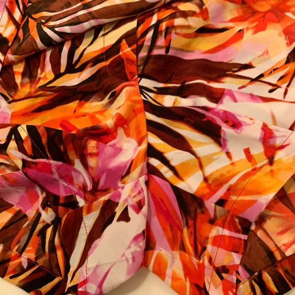 NWOT CACHE Skort - Picture 6 of 8